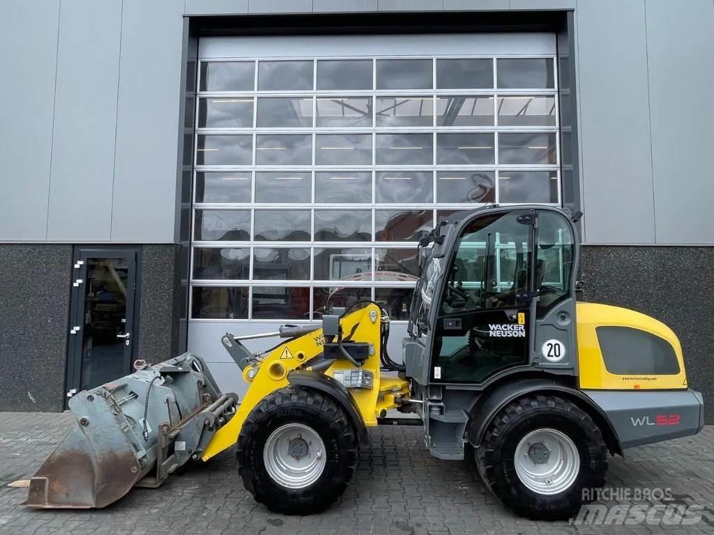 Wacker Neuson WL52 Kolové nakladače