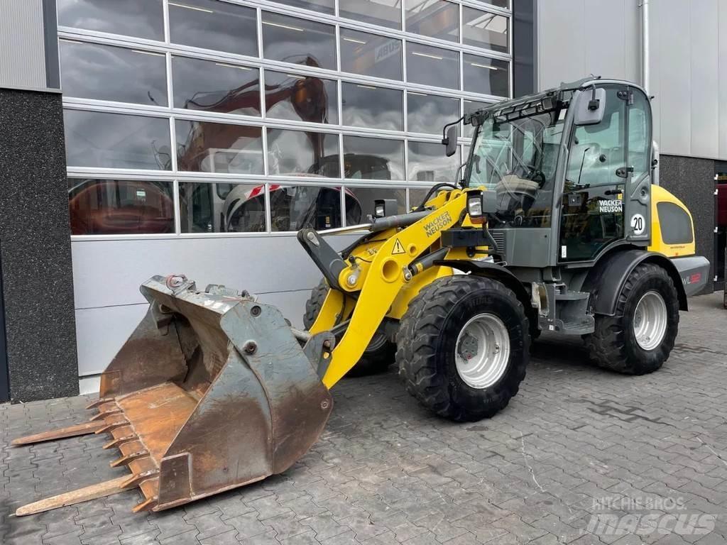 Wacker Neuson WL52 Kolové nakladače
