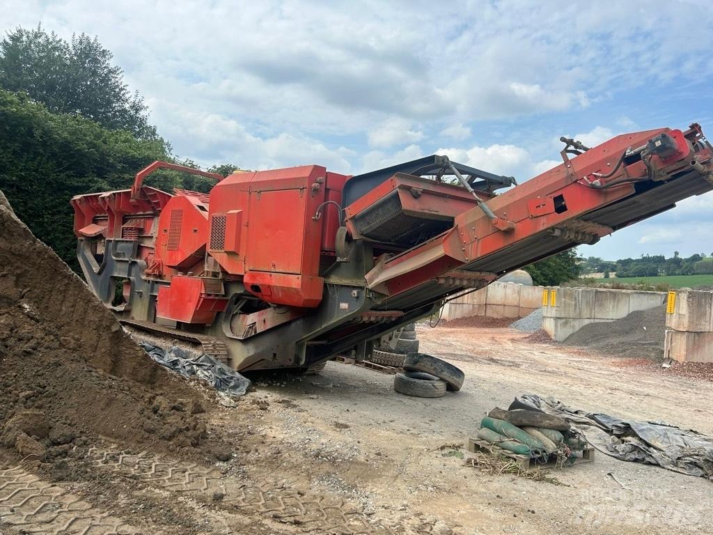 Finlay J 1160 Mobilní drtiče
