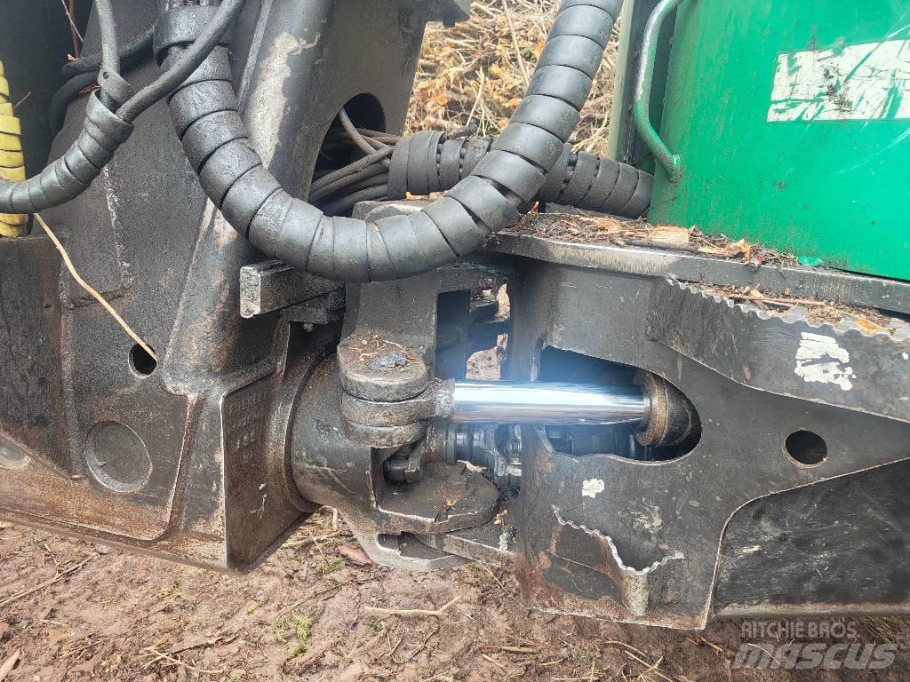 Timberjack 1110D Vyvážecí traktory