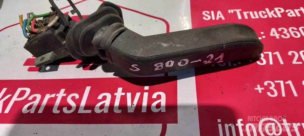 Scania R 420.  1372985 Kabiny a interiér
