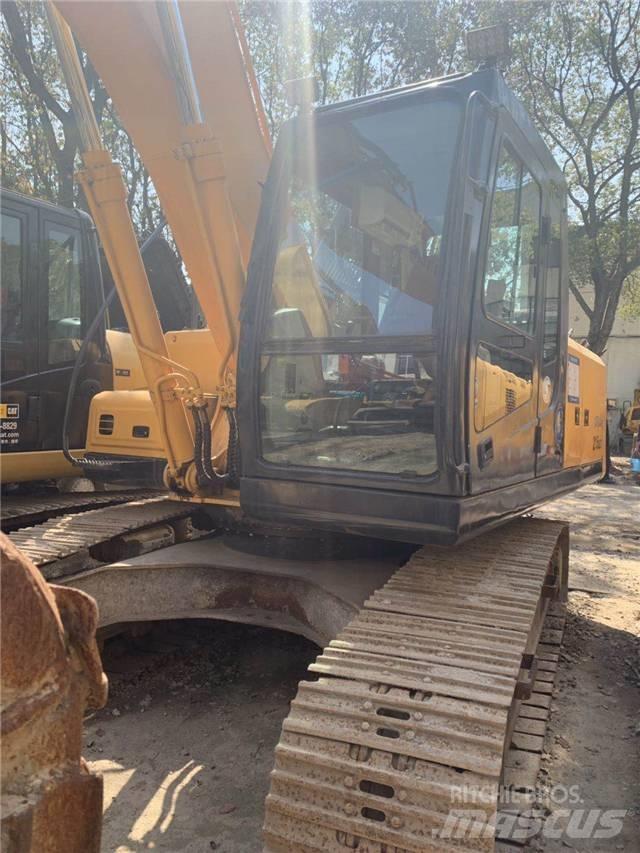 Hyundai R215-7 Pásová rýpadla