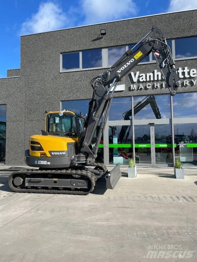 Volvo ECR 88 D PRO Midi rýpadla 7t - 12t