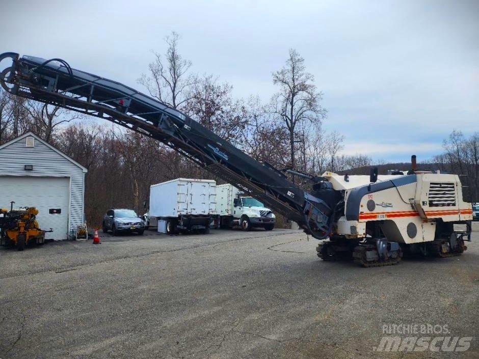 Wirtgen 120F Příslušenství k asfaltovacím strojům