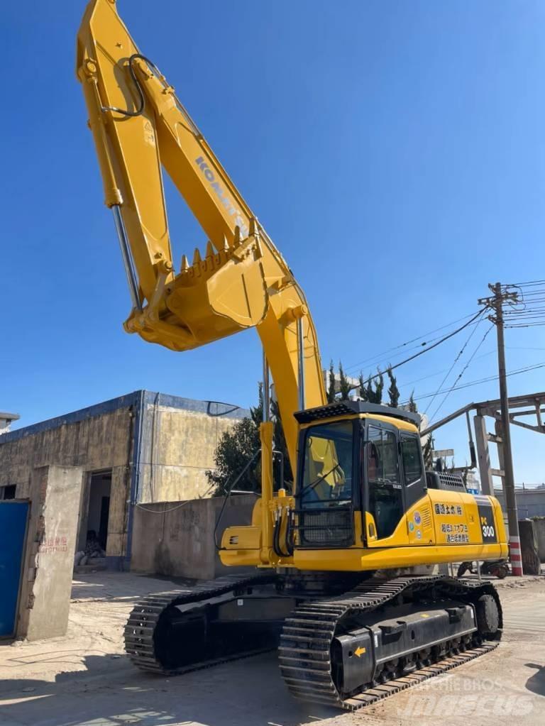 Komatsu PC300-7 Pásová rýpadla