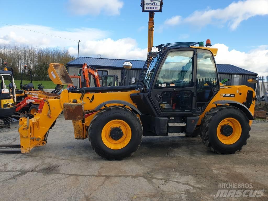 JCB 540-140 Teleskopické manipulátory