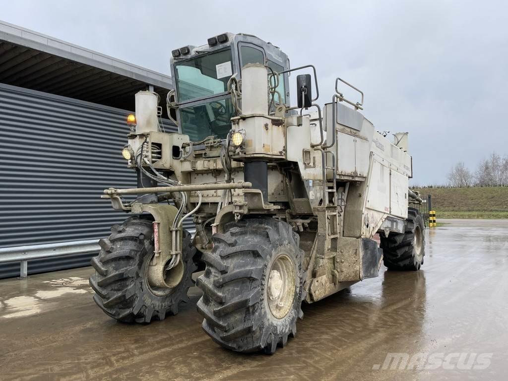 Wirtgen WR 2500S Recyklátory asfaltu