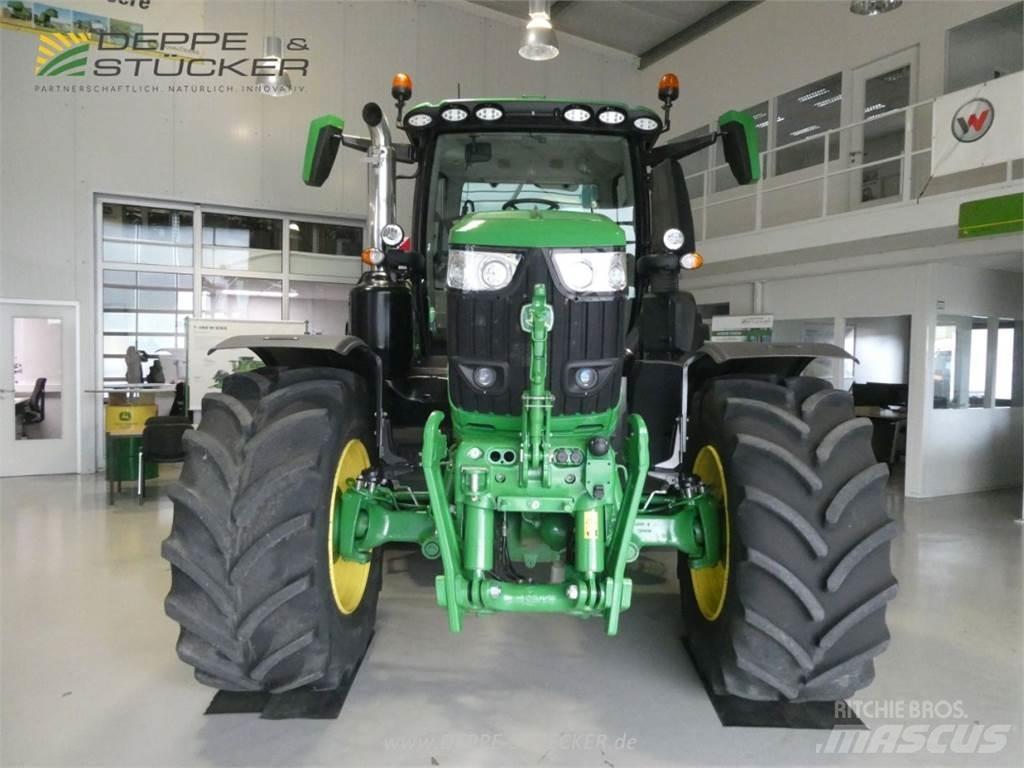 John Deere 6R 250 Traktory