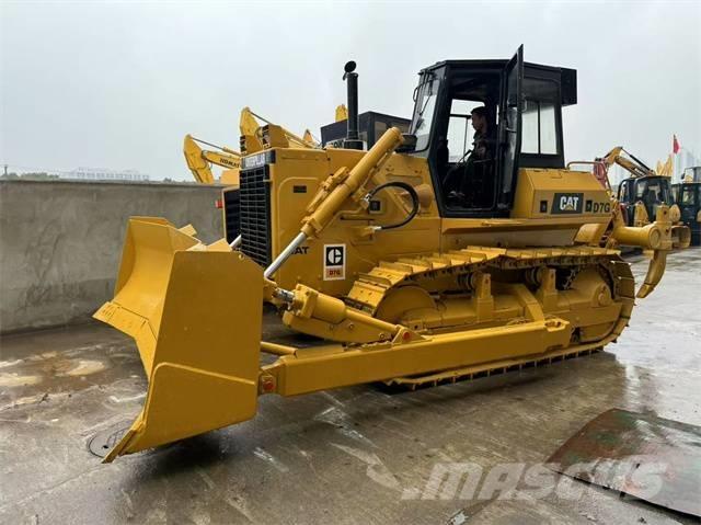 CAT D 7 G Pásové dozery