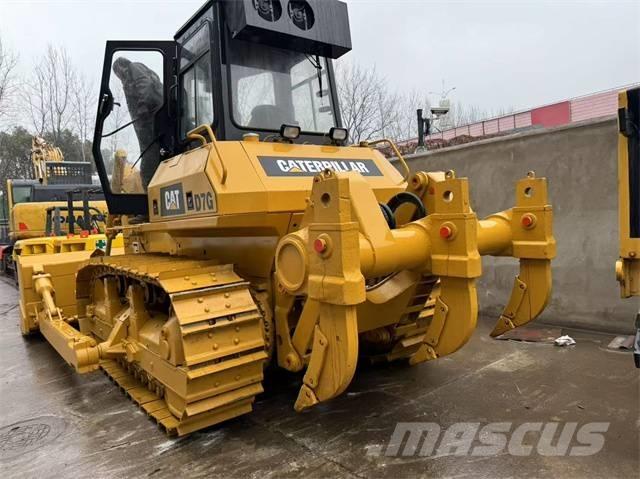CAT D 7 G Pásové dozery