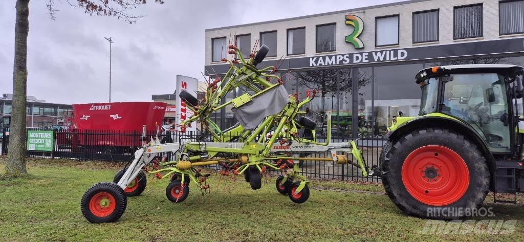 CLAAS Volto 1320 T Obraceče a shrabovače sena