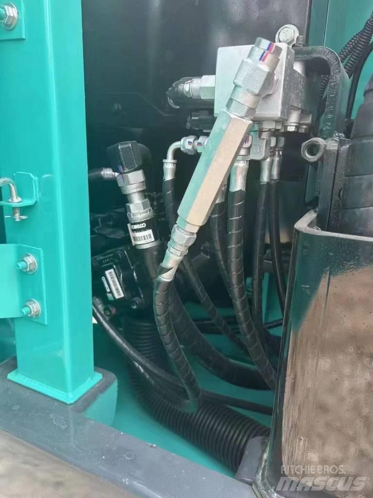 Kobelco SK 75 Midi rýpadla 7t - 12t