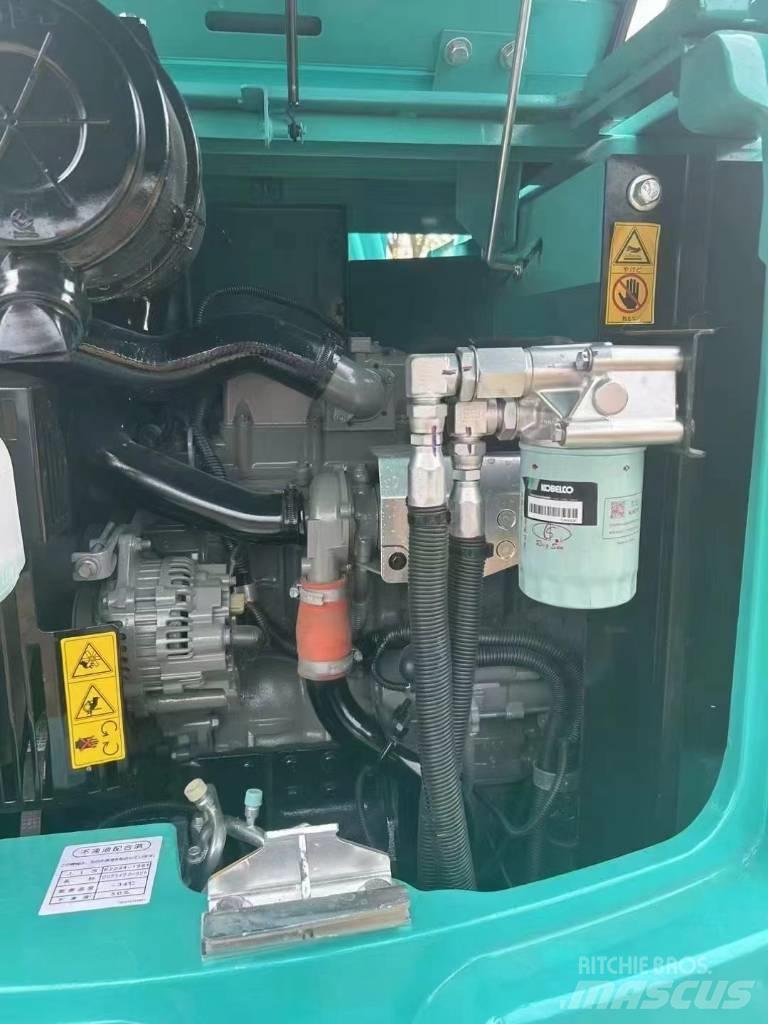 Kobelco SK 75 Midi rýpadla 7t - 12t