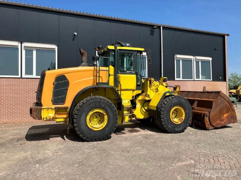 Hyundai HL960 Kolové nakladače