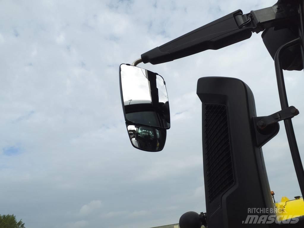 Valtra T 195 V Traktory
