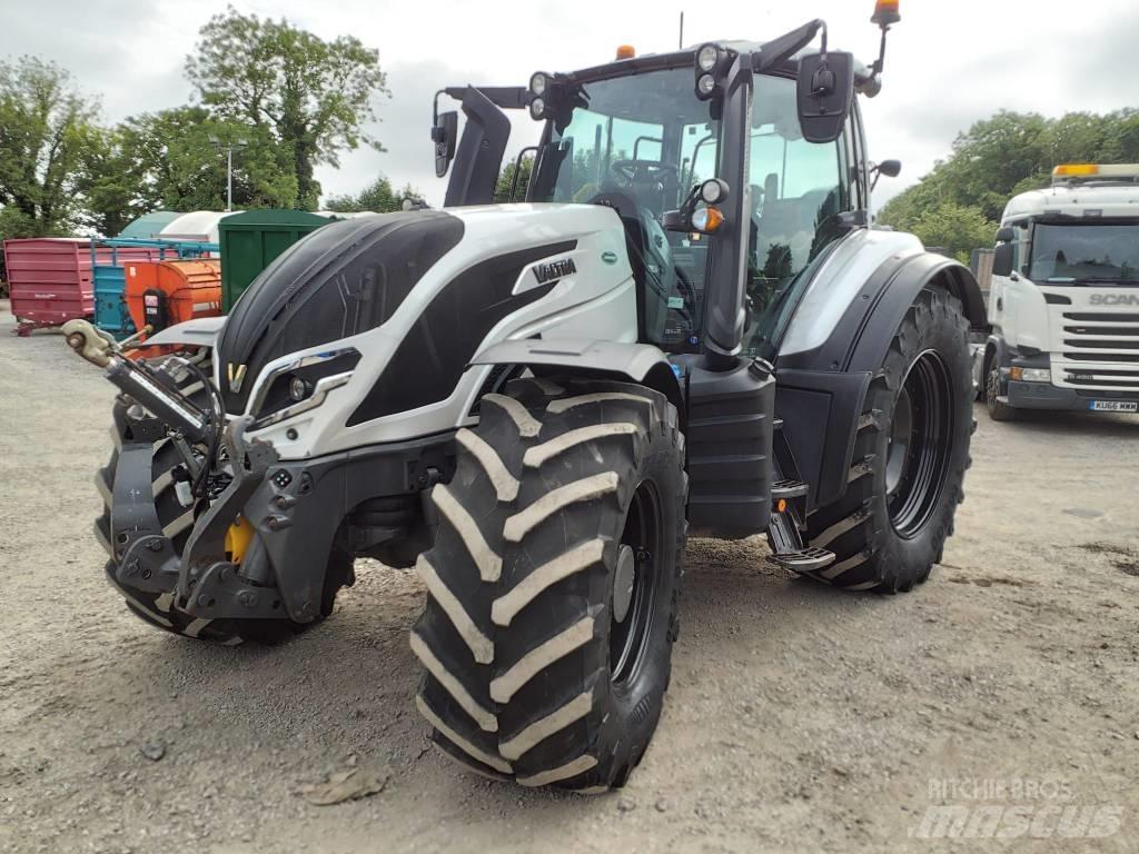 Valtra T 195 V Traktory