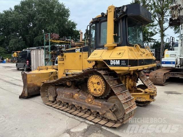 CAT D 6 M XL Pásové dozery