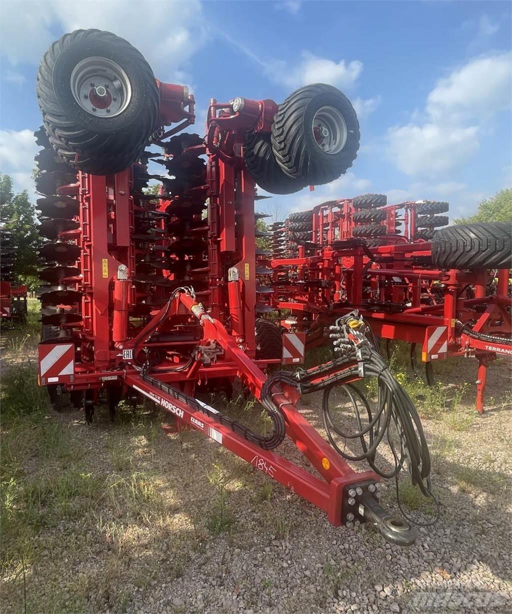 Horsch Joker 12 RT Talířové brány