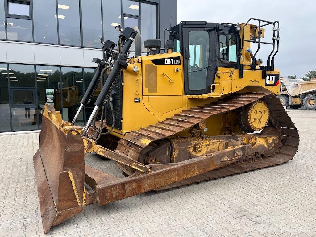 CAT D 6 T LGP Pásové dozery