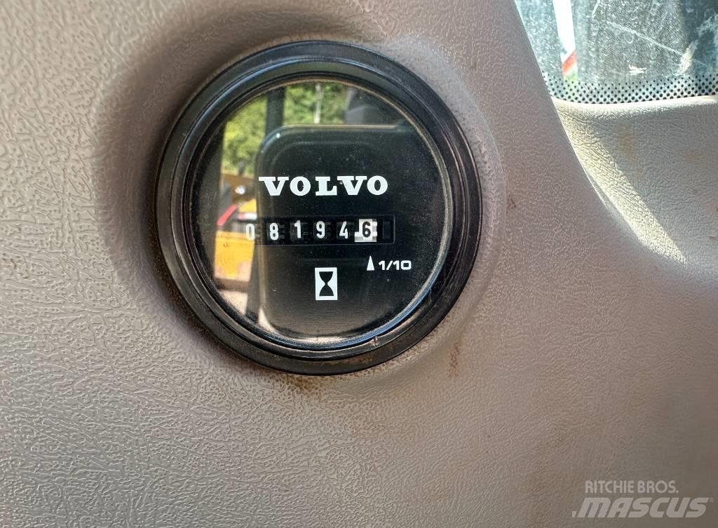Volvo EC 140 EL Pásová rýpadla