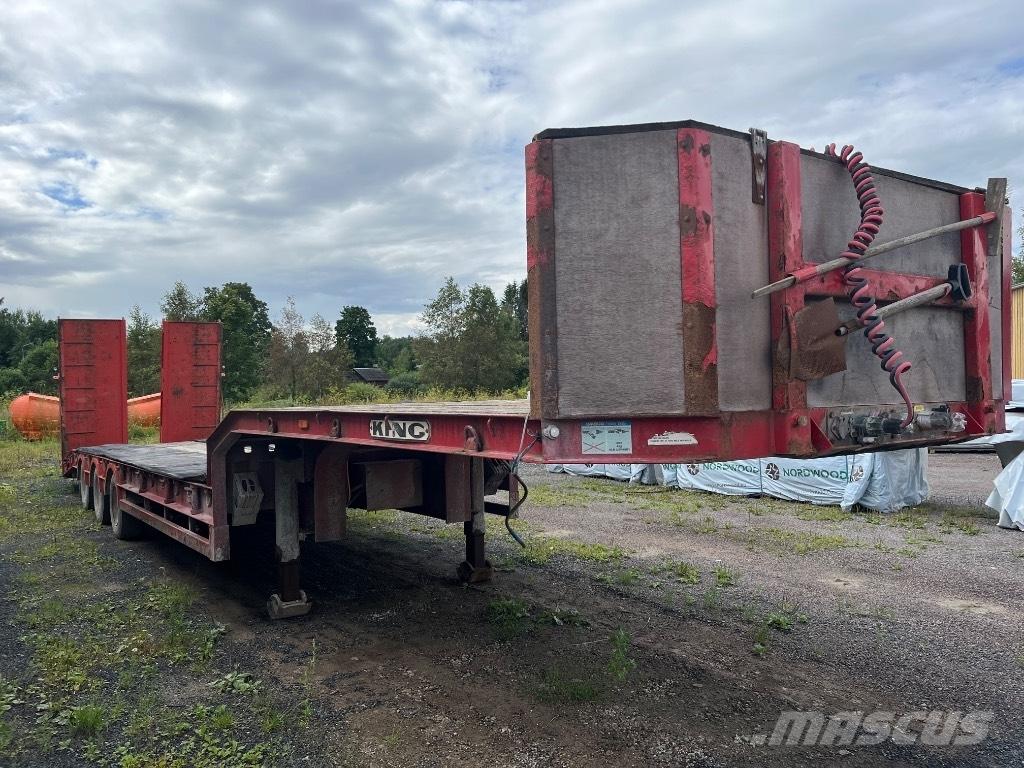King GTS 44/3 Podvalníkové návěsy
