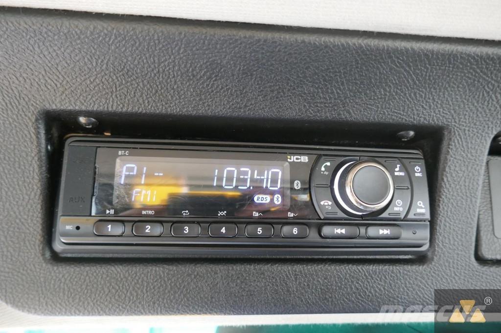 JCB 4CX PRO Rýpadlo-nakladače