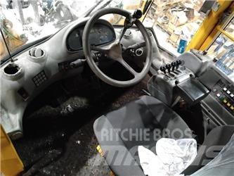Volvo L 90 E Kolové nakladače