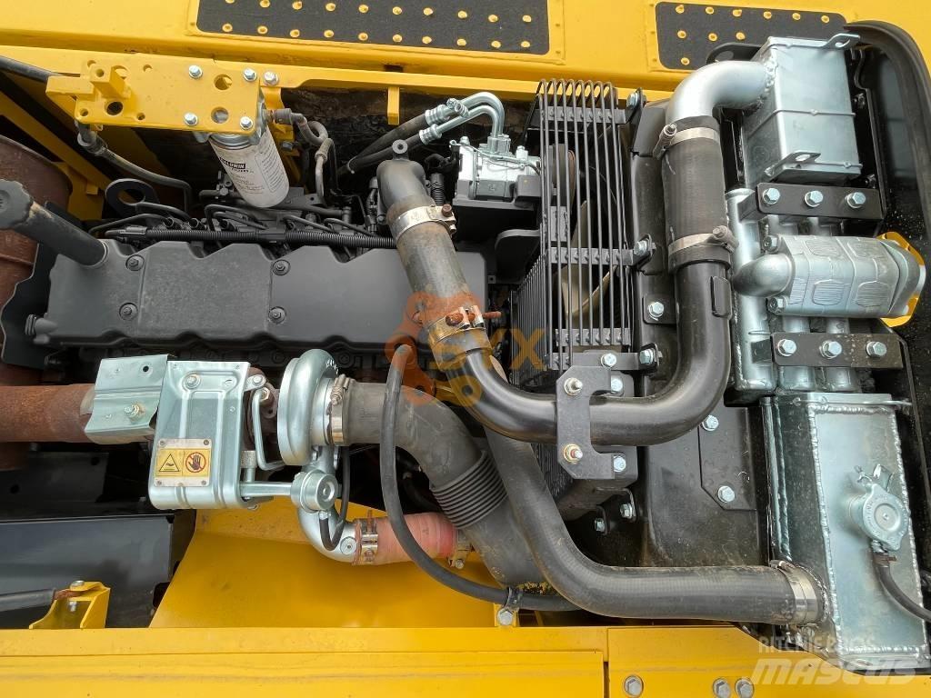 Komatsu PC 220-8 Pásová rýpadla
