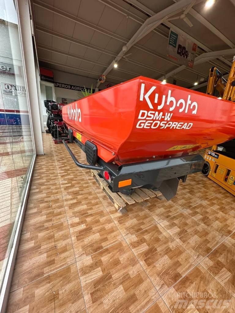 Kubota DSM-W 1300 Rozmetadlo minerálních hnojiv