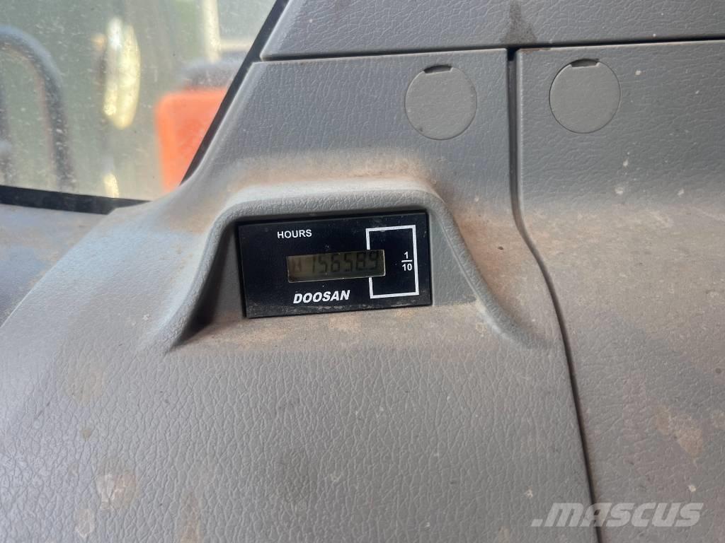 Doosan DX 170 W-5 Kolová rýpadla