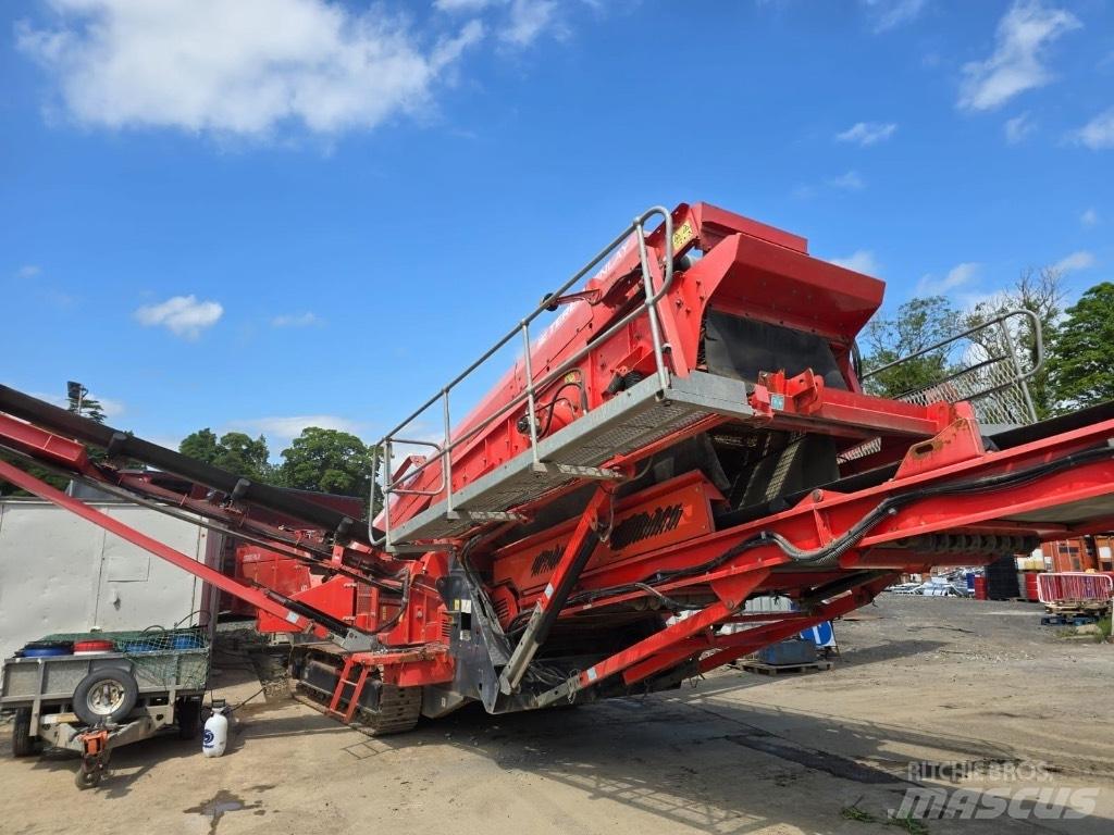 Finlay 683 SuperTrak Mobilní třídiče