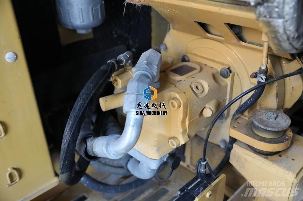 CAT 305.5E2 Mini rýpadla < 7t