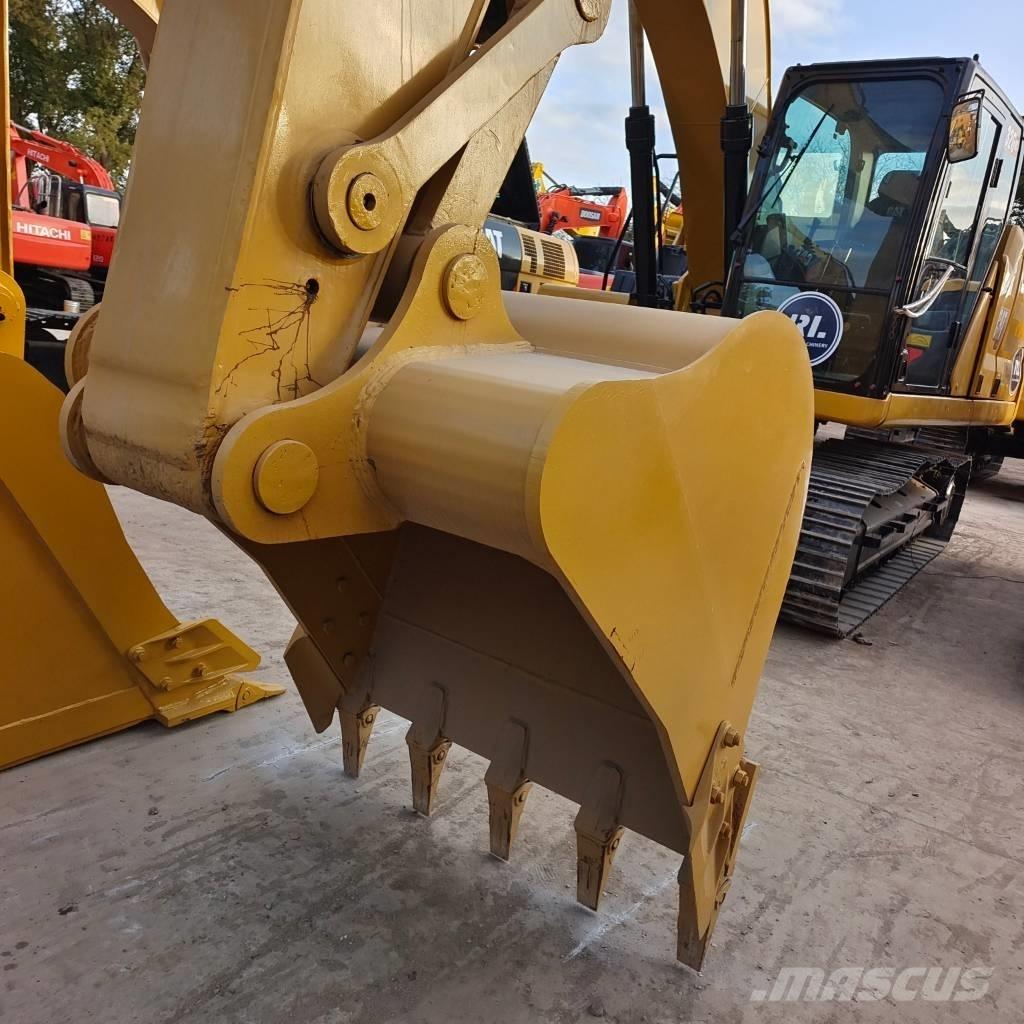 CAT 320 D L Pásová rýpadla