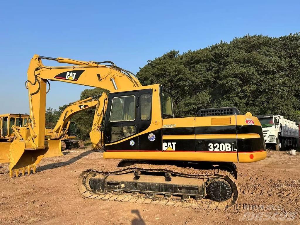CAT 320 B Pásová rýpadla