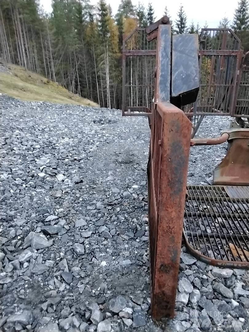 Valmet 890.1 Další komponenty