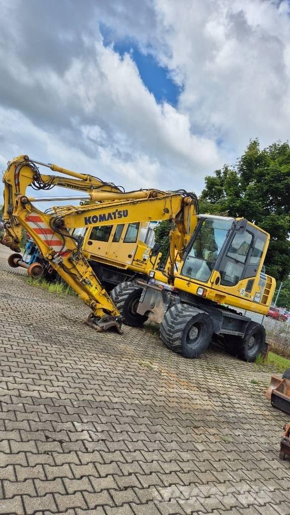 Komatsu PW148-8 Kolová rýpadla