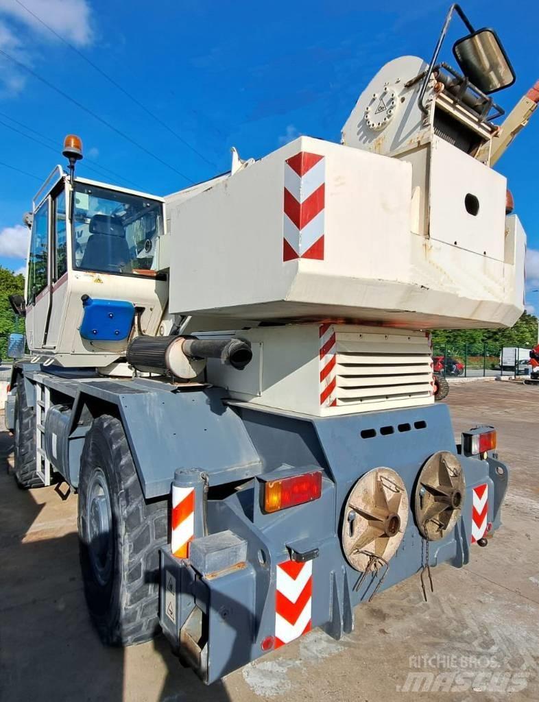 Terex RC45 Jeřáby pro těžký terén