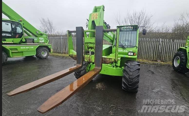 Merlo P 72.10 Teleskopické manipulátory