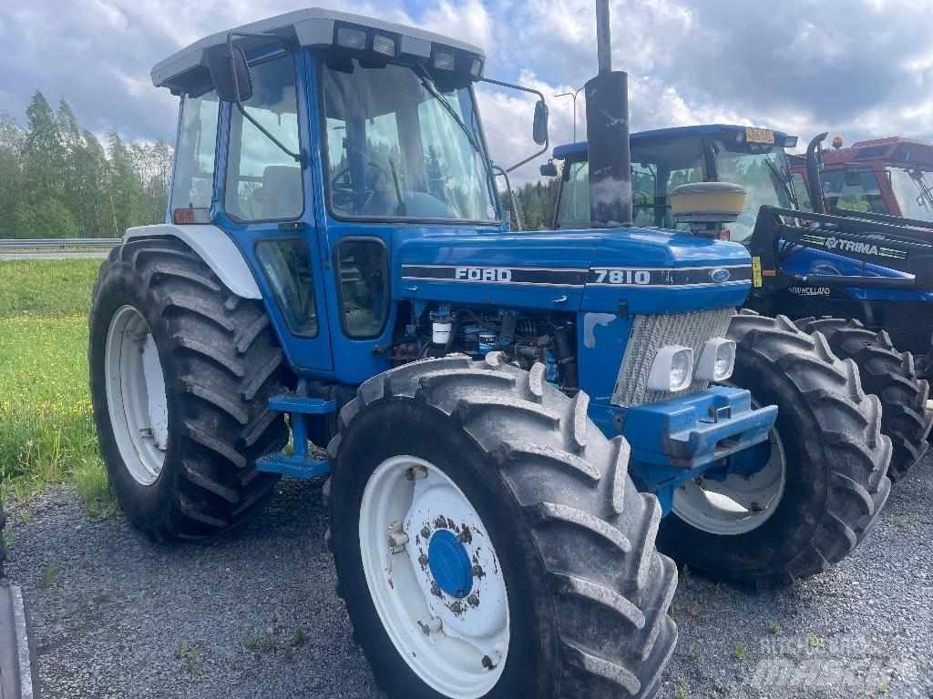 Ford 7810 II Traktory