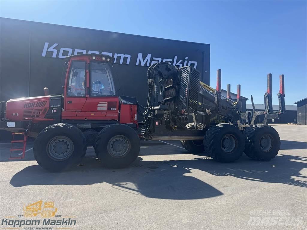 Komatsu 895 Vyvážecí traktory