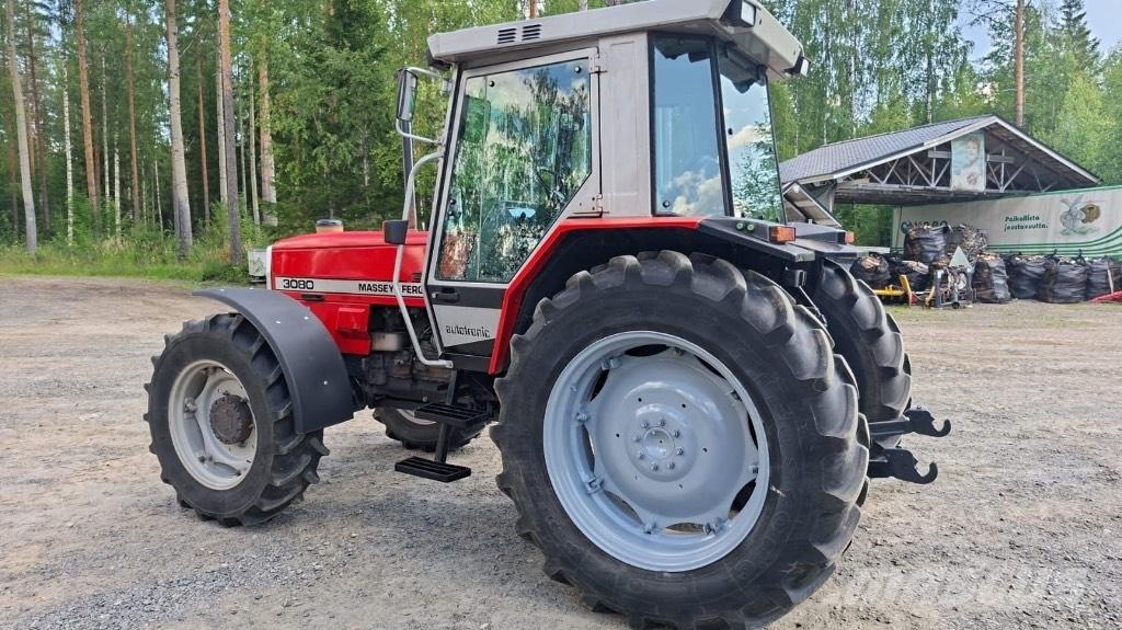 Massey Ferguson 3080 Traktory