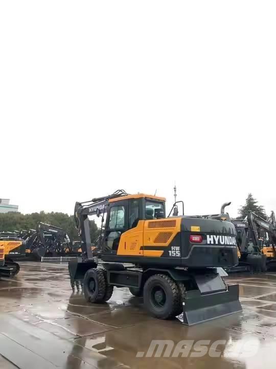 Hyundai HW 155 Pásová rýpadla
