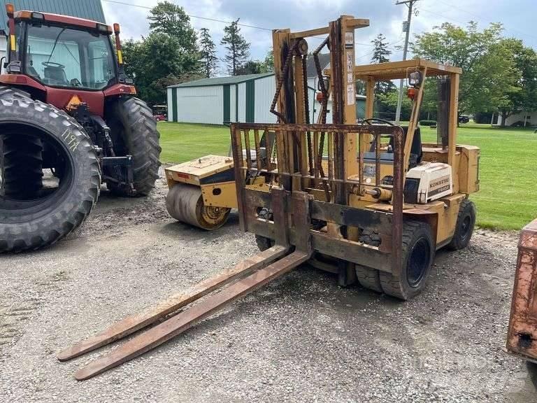 Komatsu FG 40ZT-4 Další
