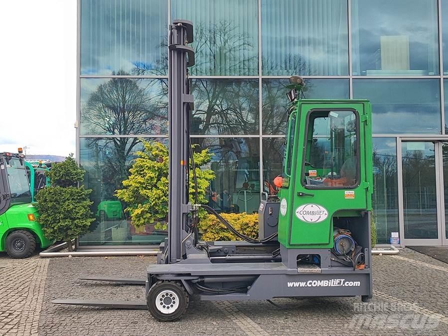 Combilift C5000 4 cestní vysokozdvižné vozíky