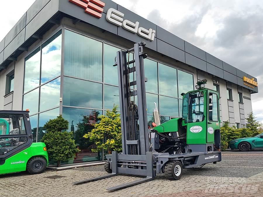 Combilift C5000 4 cestní vysokozdvižné vozíky