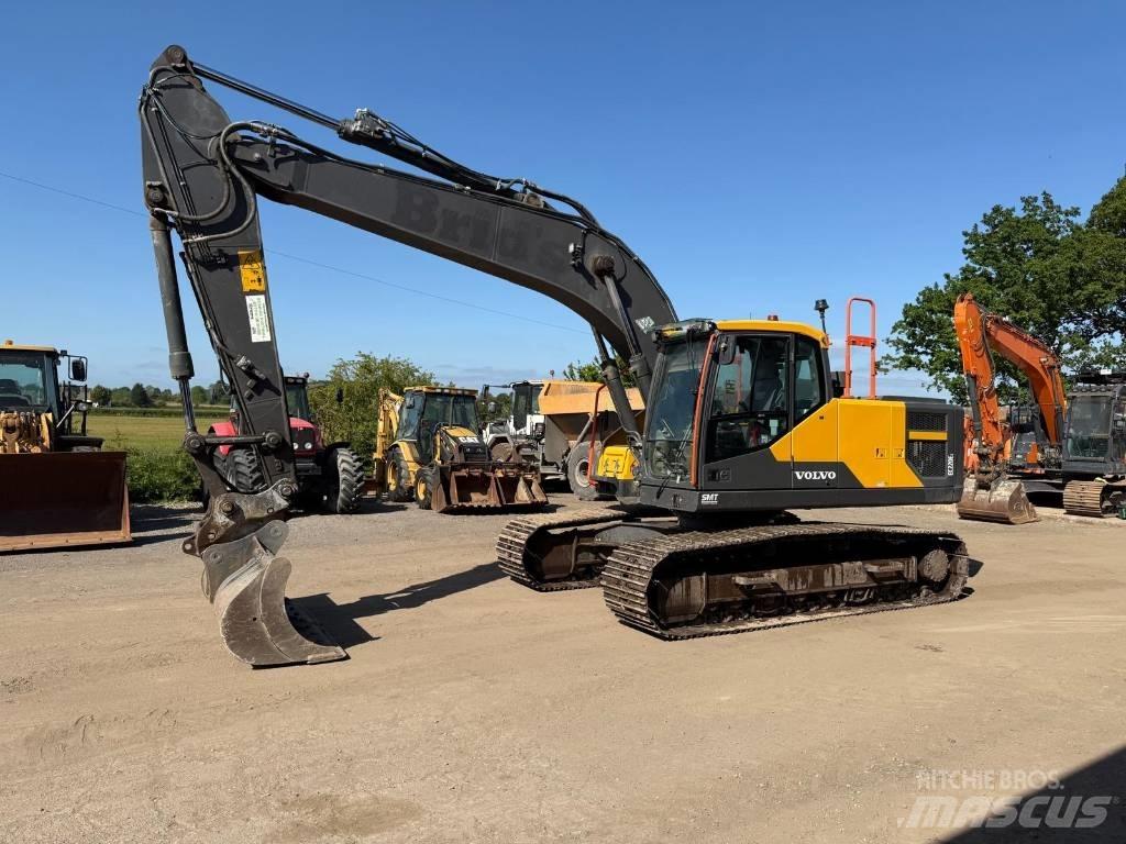 Volvo EC 220 E Pásová rýpadla