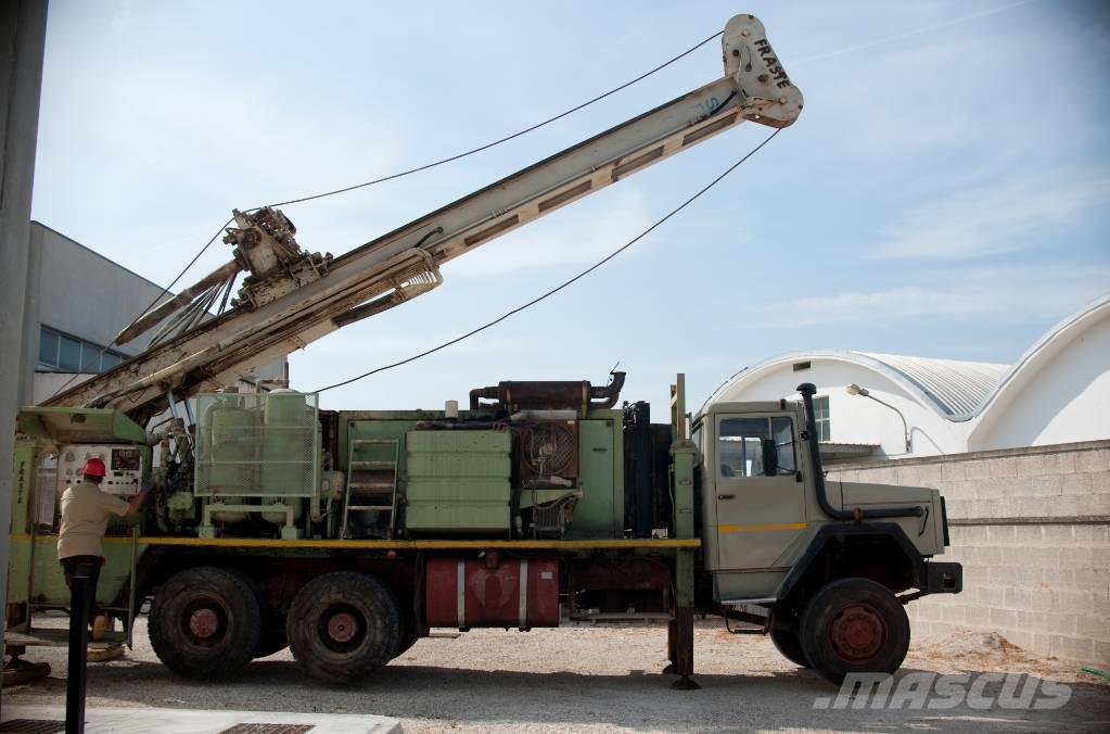 Fraste FS400A Pilířové jeřáby