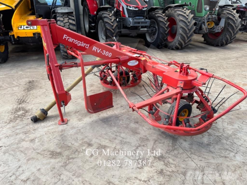 Frannsgard RV300 Obraceče a shrabovače sena