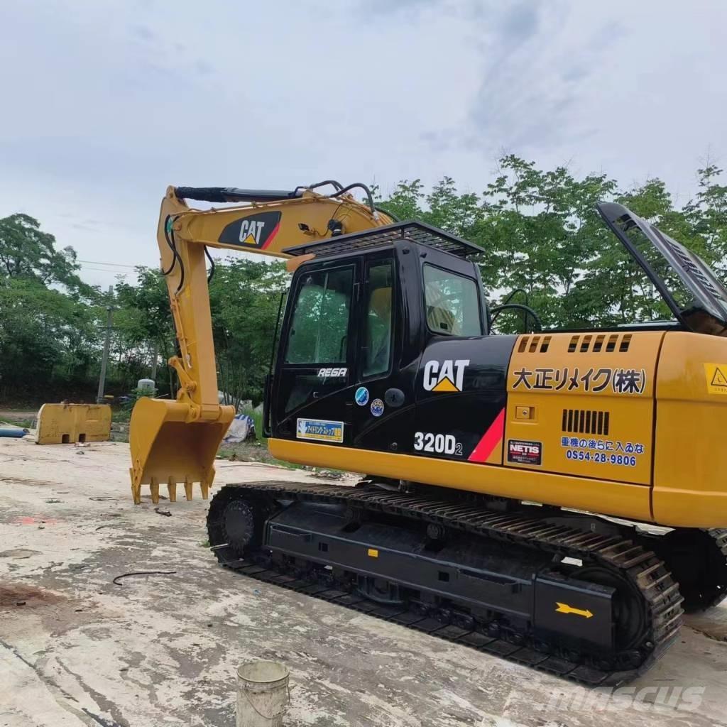 CAT 320D2 Pásová rýpadla