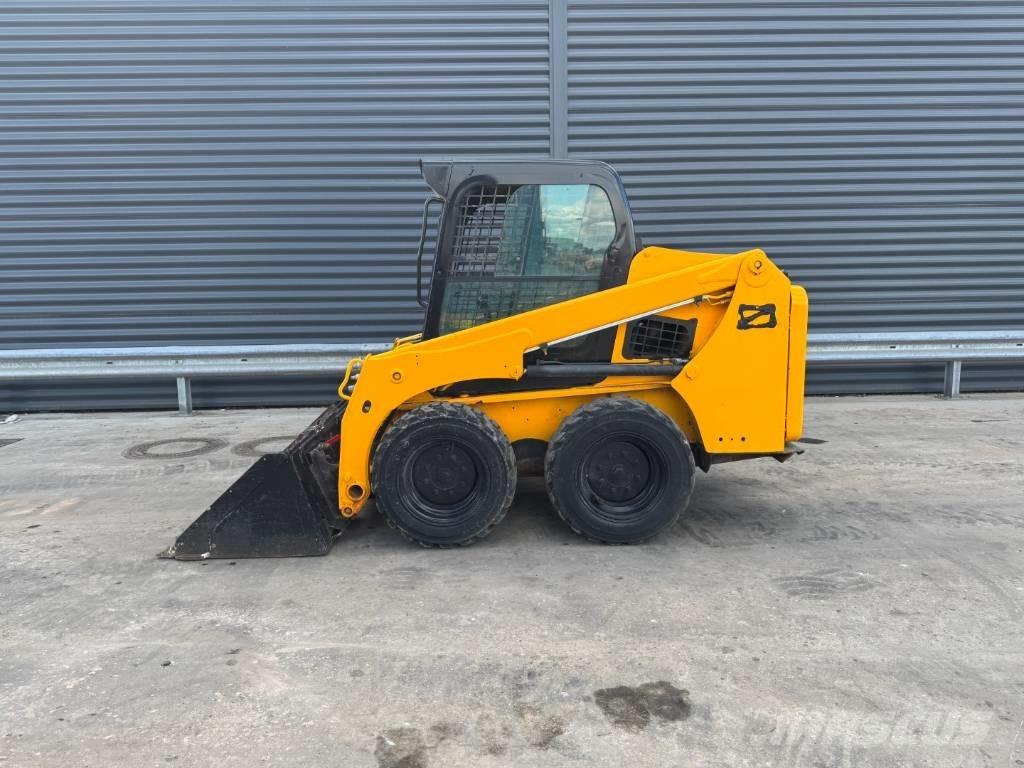 Bobcat S 450 Smykem řízené nakladače